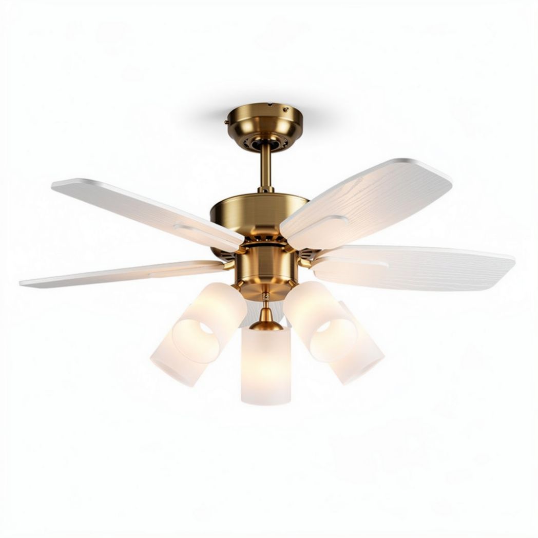 Ventilatore da soffitto in ottone con 4 pale bianche e tre luci dimmerabili 50 x 50 x 30cm